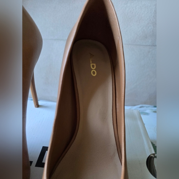 Aldo Durbell Tan Leather Heels Sleek Pointed-Toe Pumps - Picture 11 of 13